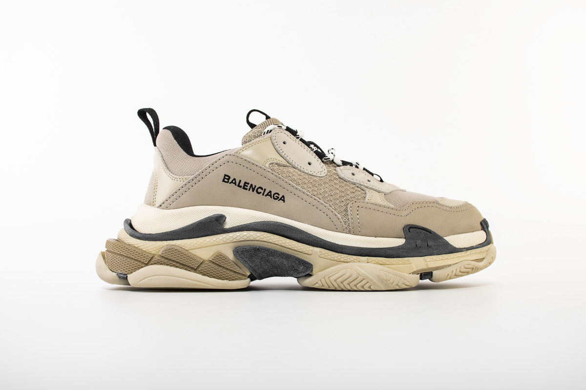 balenciaga triple s vanilla